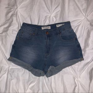 bullhead “mom short” jean shorts